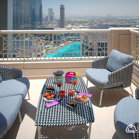 Dream Inn - Apartment With Private Terrace, 29 Boulevard Downtown Dubaj Zewnętrze zdjęcie