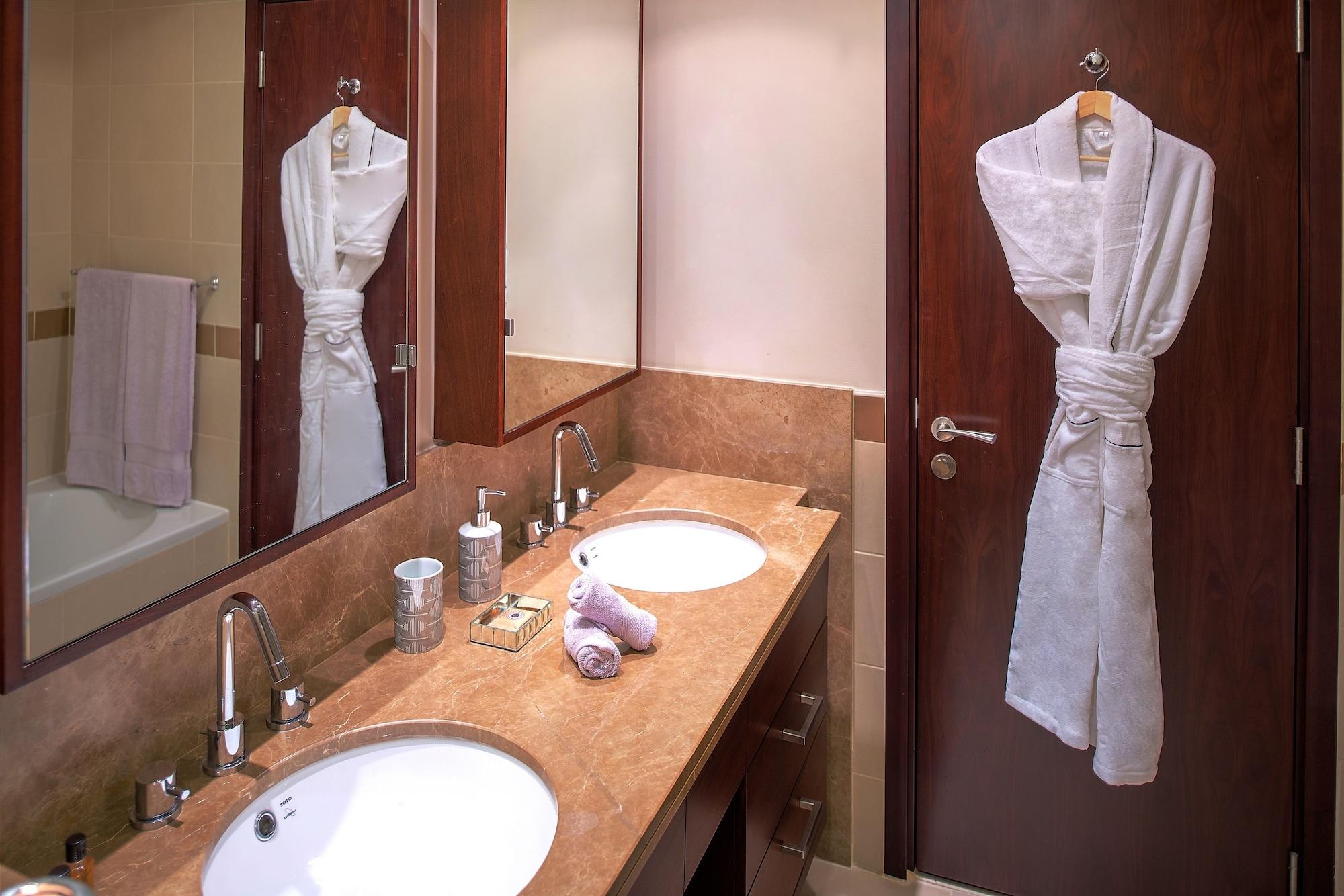 Dream Inn - Apartment With Private Terrace, 29 Boulevard Downtown Dubaj Zewnętrze zdjęcie
